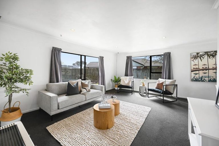 Photo of property in 10 Raleigh Avenue, Fairview Downs, Hamilton, 3214