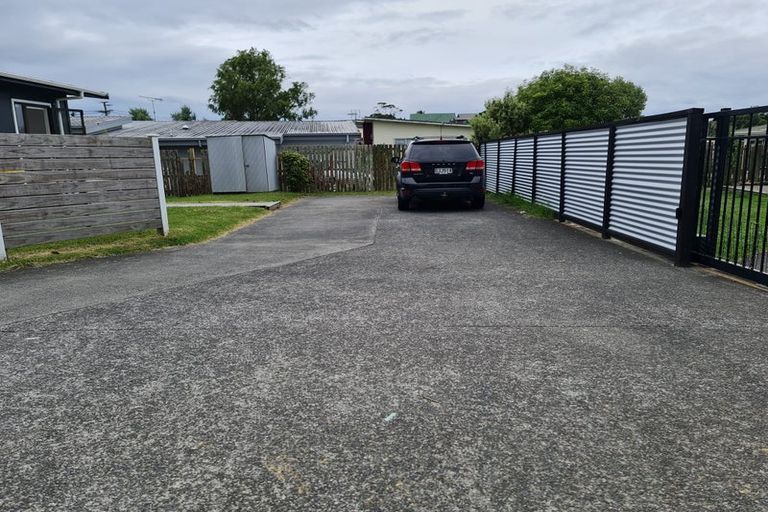 Photo of property in 15a Brixton Road, Manly, Whangaparaoa, 0930