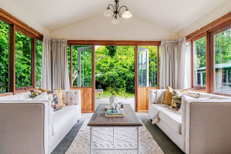 Photo of property in 251 Park Road, Hokowhitu, Palmerston North, 4410