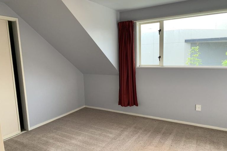 Photo of property in 1/15 Memorial Avenue, Ilam, Christchurch, 8053