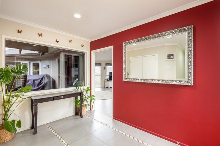 Photo of property in 71 Karamea Street, Whalers Gate, New Plymouth, 4310