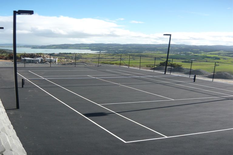 Photo of property in 79 Rangiuru Drive, Parua Bay, Onerahi, 0192