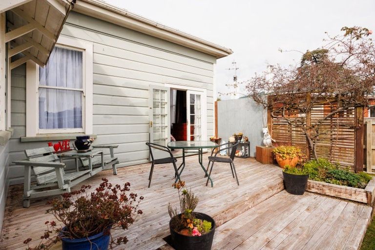 Photo of property in 38 Queen Street, Feilding, 4702