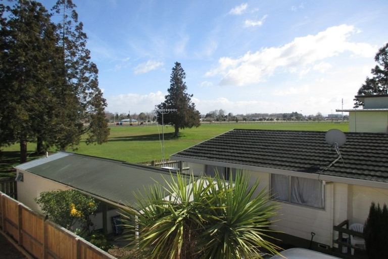 Photo of property in 61b York Street, Moera, Lower Hutt, 5010