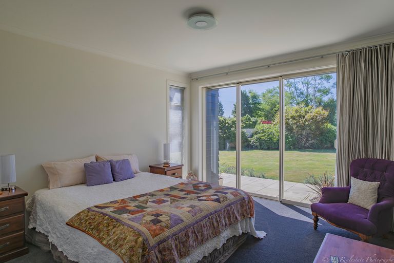 Photo of property in 49 Tancred Street, Geraldine, 7930