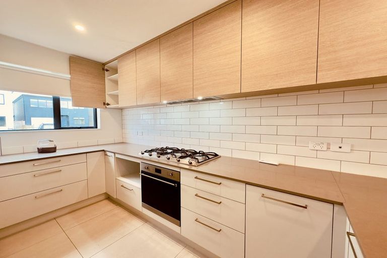 Photo of property in 31 Exmoor Road, Karaka, Papakura, 2113