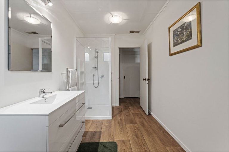 Photo of property in 21 Fillis Street, New Plymouth, 4310