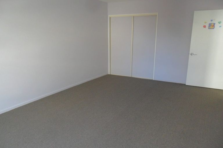 Photo of property in 2/75 Burke Street, Addington, Christchurch, 8024