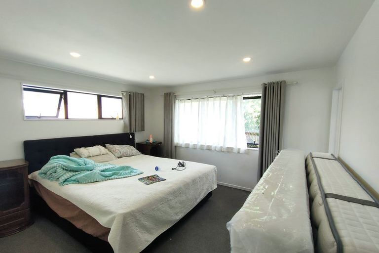 Photo of property in 7 Sycamore Drive, Sunnynook, Auckland, 0620