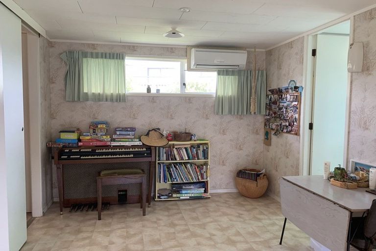 Photo of property in 19 Waetford Road, Matapouri, Whangarei, 0173