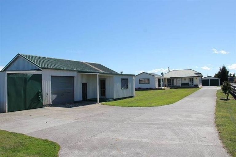 Photo of property in 241 Bremner Road, Karaka, Papakura, 2113