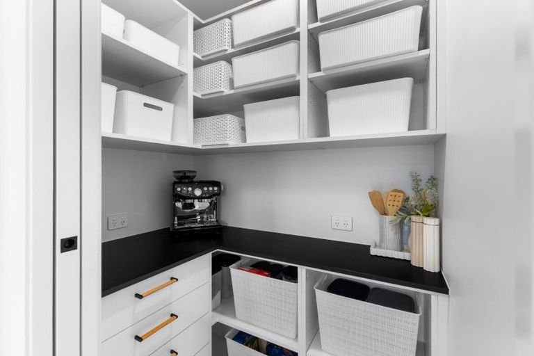 Photo of property in 7 Gratitude Way, Kelvin Grove, Palmerston North, 4414