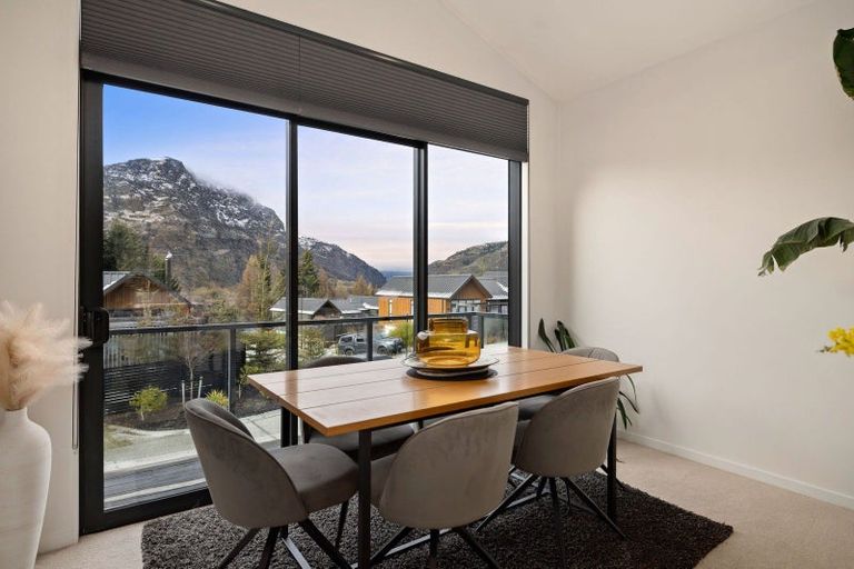 Photo of property in 5 Phoenix Lane, Arthurs Point, Queenstown, 9371