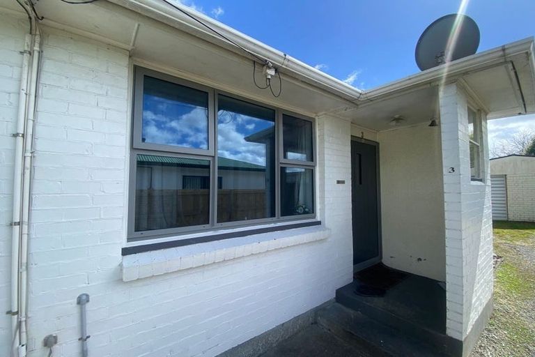 Photo of property in 1007 Fergusson Drive, Clouston Park, Upper Hutt, 5018