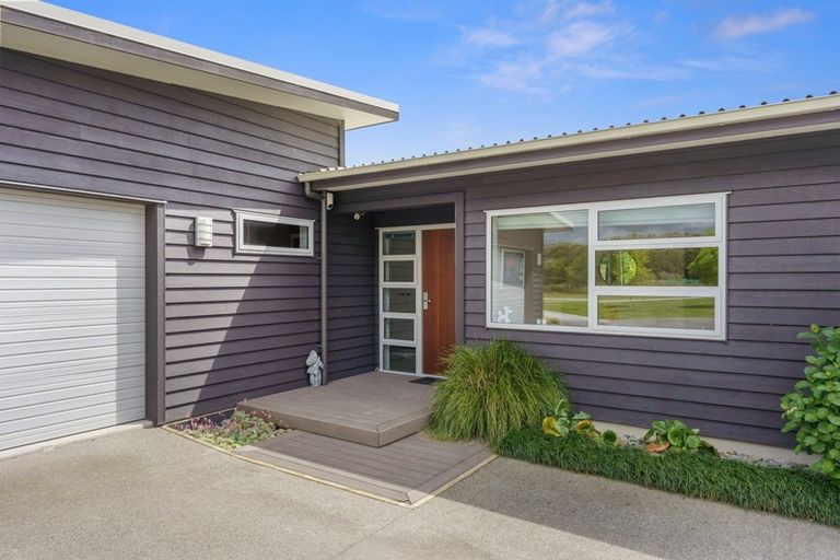 Photo of property in 243 Otaki Gorge Road, Hautere, Otaki, 5582