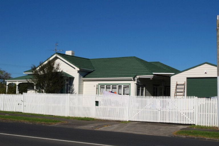 Photo of property in 160 Buckland Road, Mangere East, Auckland, 2024