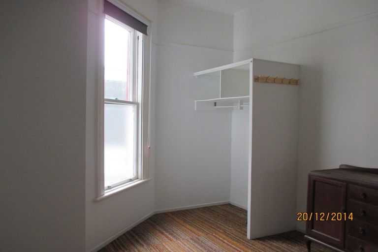 Photo of property in 51 Hawker Street, Mount Victoria, Wellington, 6011