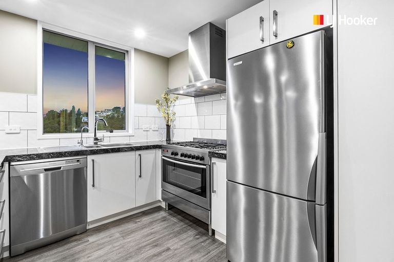 Photo of property in 12 Edinburgh Street, Green Island, Dunedin, 9018