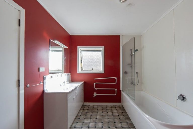 Photo of property in 19 Bryce Street, Cambridge, 3434