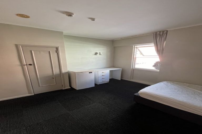 Photo of property in 31 Rugby Street, Mount Cook, Wellington, 6021