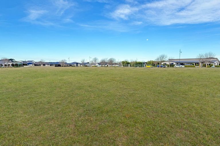 Photo of property in 56 Pegasus Main Street, Pegasus, 7612