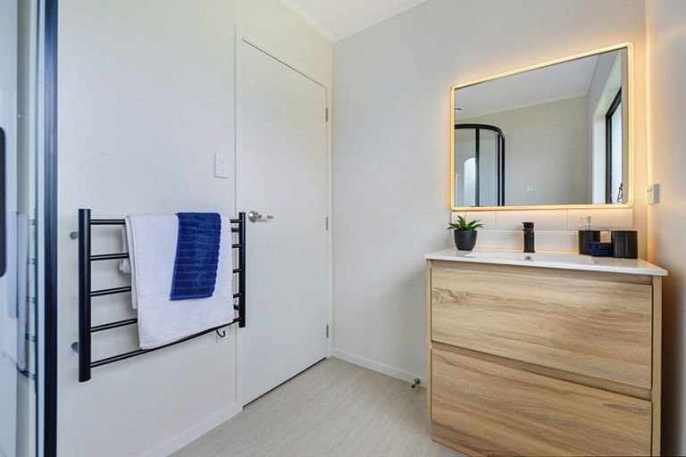 Photo of property in 10 Glenmorgan Place, Dinsdale, Hamilton, 3204