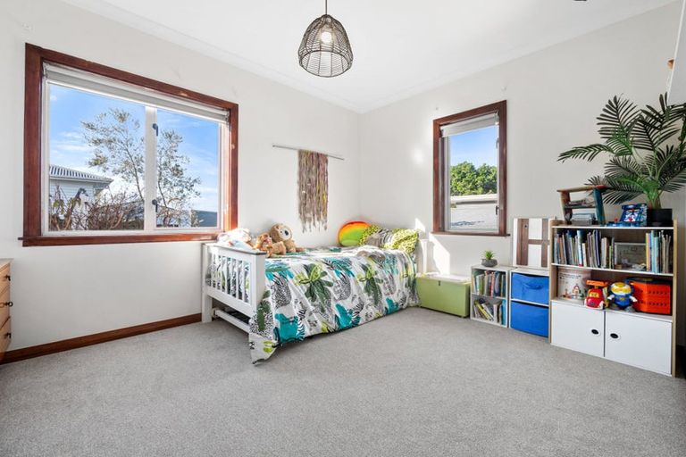 Photo of property in 8 Cameron Road, Te Puke, 3119