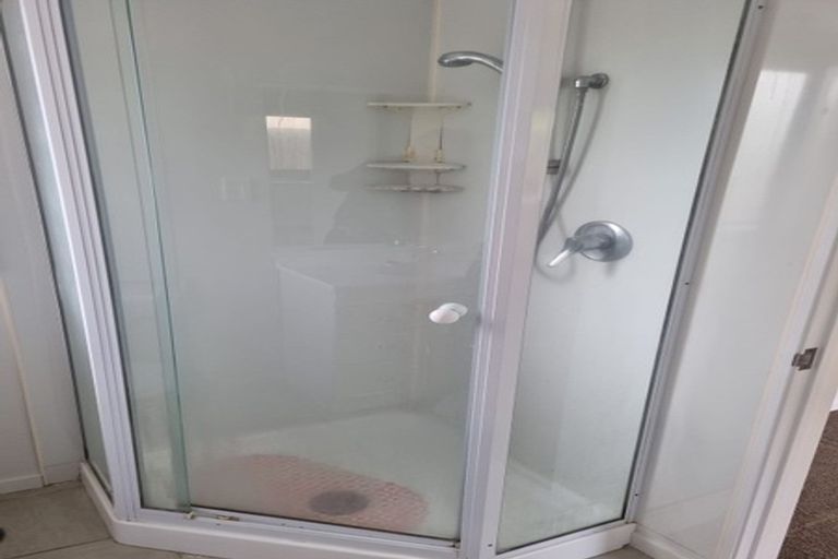 Photo of property in 1/7 Thurston Place, Bucklands Beach, Auckland, 2012