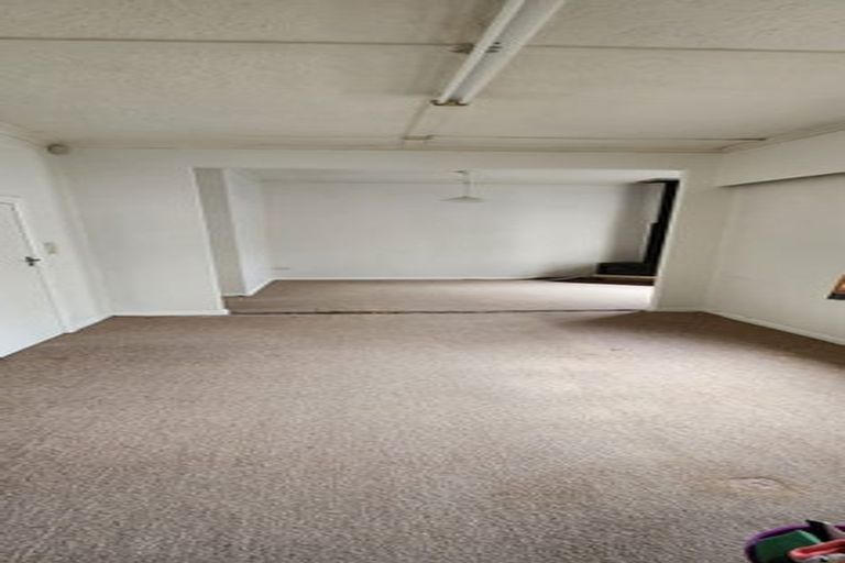 Photo of property in 96 Derwent Street, Island Bay, Wellington, 6023