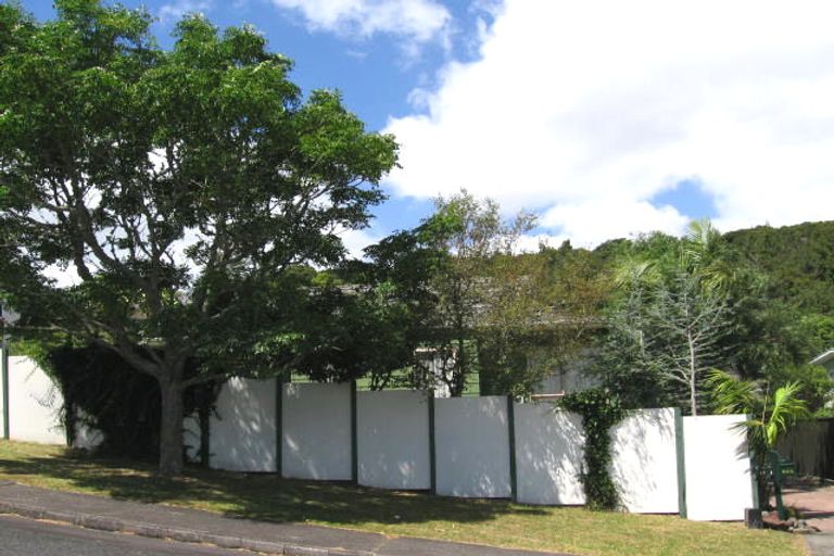 Photo of property in 26 Simon Ellice Drive, Bayview, Auckland, 0629
