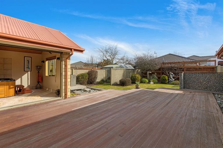 Photo of property in 40 Woodhurst Drive, Casebrook, Christchurch, 8051