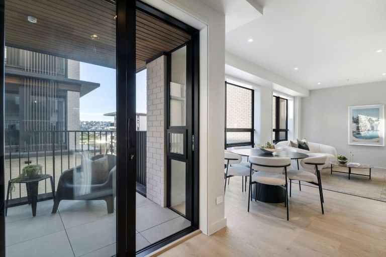 Photo of property in 102/17 Pennant Street, Long Bay, Auckland, 0630