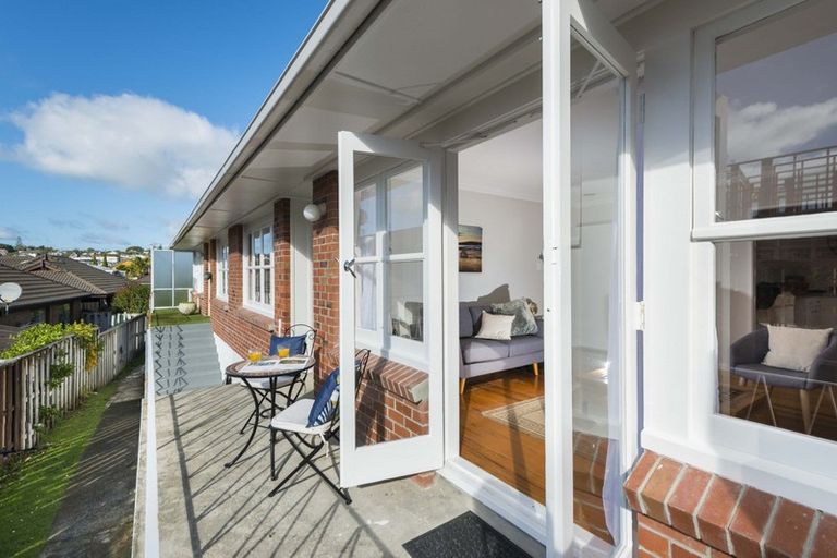 Photo of property in 3/3 Penzance Road, Mairangi Bay, Auckland, 0630