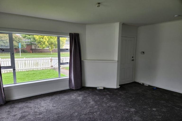 Photo of property in 1/6 Opaheke Road, Papakura, 2110