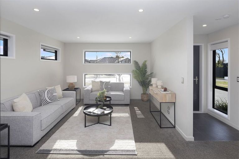 Photo of property in 18 Mclendon Green, Belfast, Christchurch, 8051