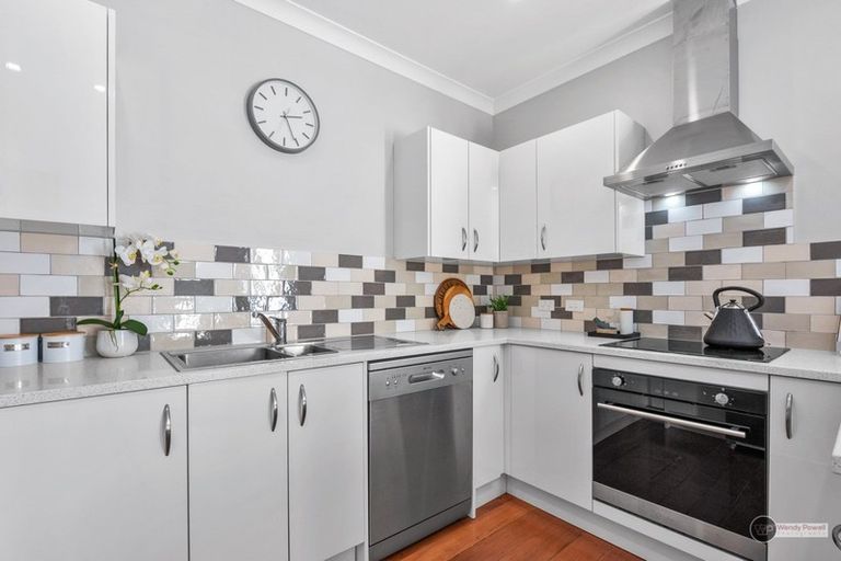 Photo of property in 231 The Esplanade, Petone, Lower Hutt, 5012