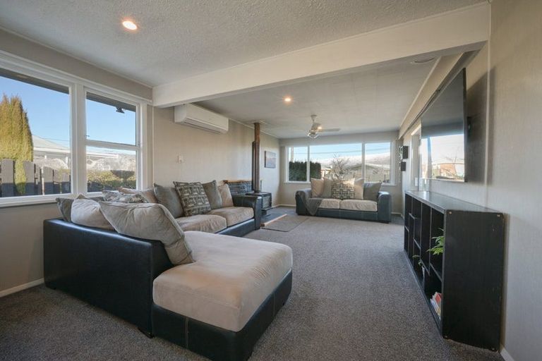 Photo of property in 18 Campbell Street, Alexandra, 9320