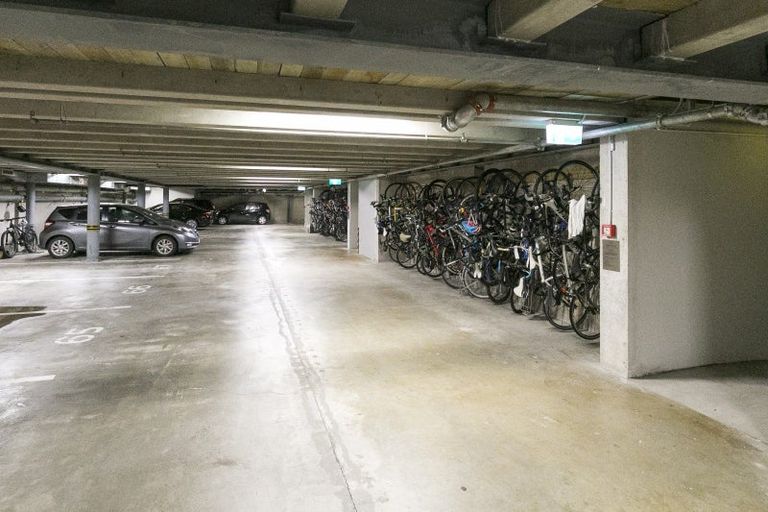 Photo of property in Monument Apartments, 8f/245 Wakefield Street, Te Aro, Wellington, 6011