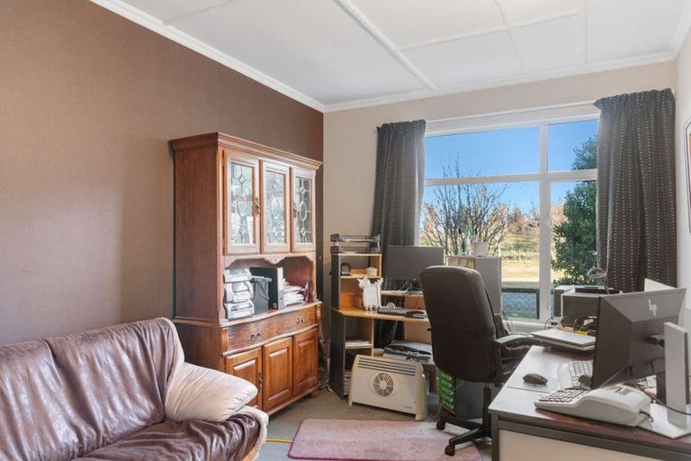 Photo of property in 18 Mossburn Five Rivers Road, Mossburn, Lumsden, 9793