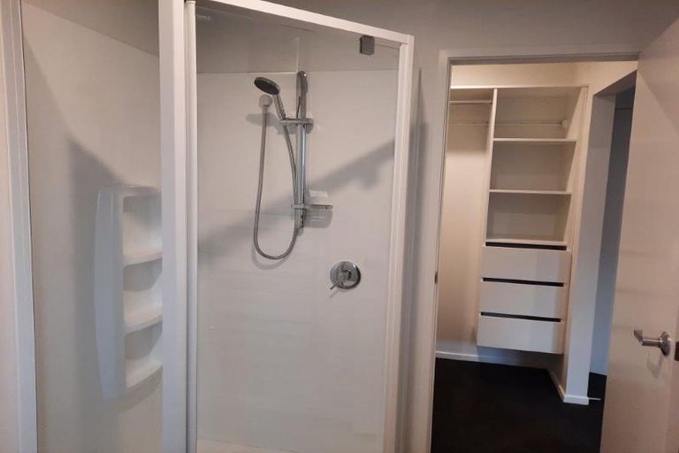 Photo of property in 32 Ellmers Street, Woodend, 7691