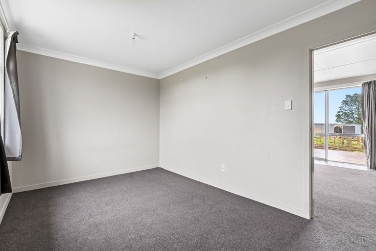 Photo of property in 1502 South Road, Manutahi, Patea, 4598