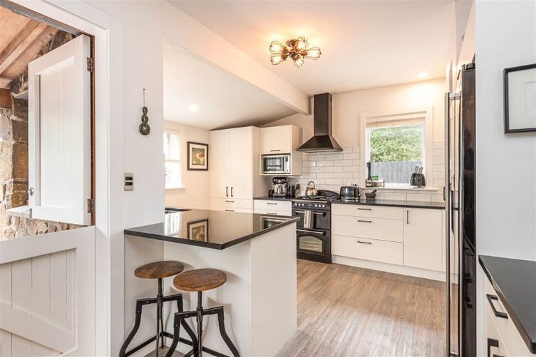 Photo of property in 10 Duncan Street, Sumner, Christchurch, 8081