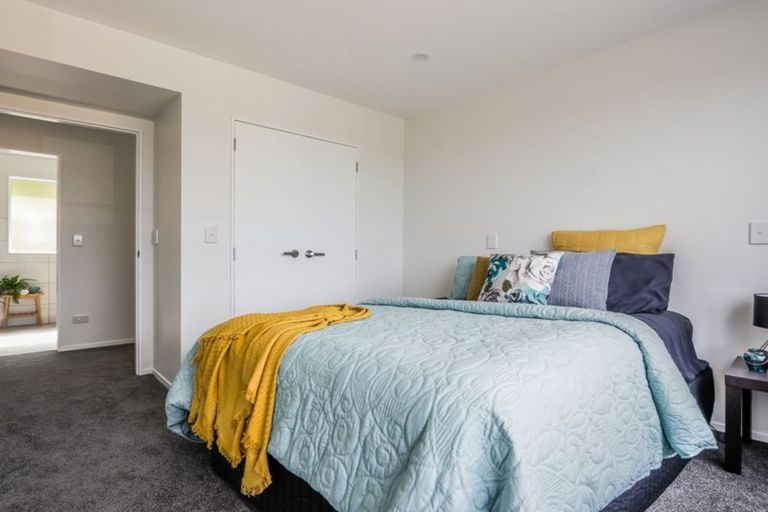 Photo of property in 103 Kakariki Grove, Waikanae, 5036