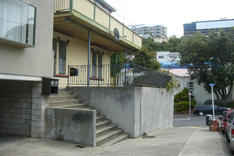 Photo of property in 271 The Terrace, Te Aro, Wellington, 6011