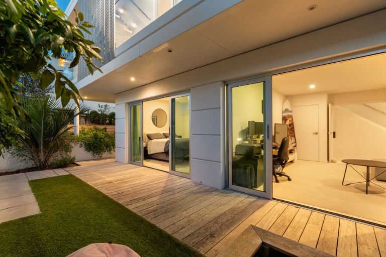 Photo of property in 85b Oceanbeach Road, Mount Maunganui, 3116