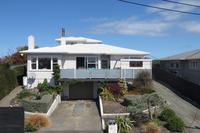 Photo of property in 21 Arrow Crescent, Holmes Hill, Oamaru, 9401