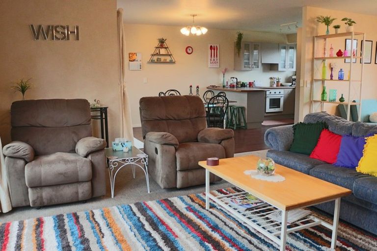 Photo of property in 11 Pitman Place, Waimate, 7924