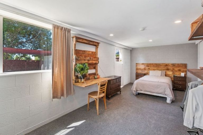 Photo of property in 20 Freebairn Street, Redwood, Christchurch, 8051