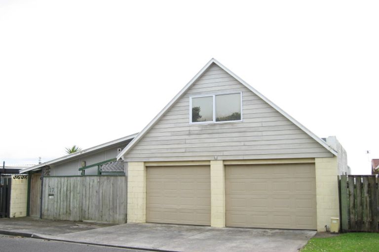 Photo of property in 17 Wanaka Terrace, Bell Block, New Plymouth, 4312