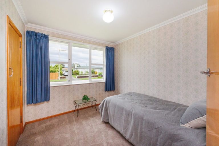 Photo of property in 10 Marsden Place, Awapuni, Palmerston North, 4412